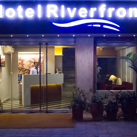 Hotel Riverfront Ahmedabad Luaran gambar