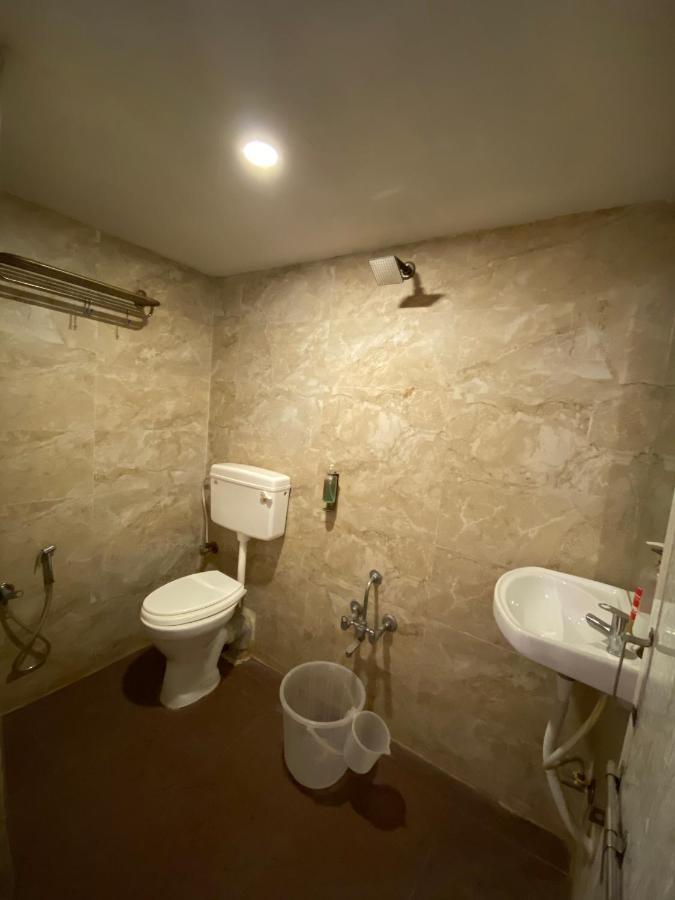 Hotel Riverfront Ahmedabad Luaran gambar