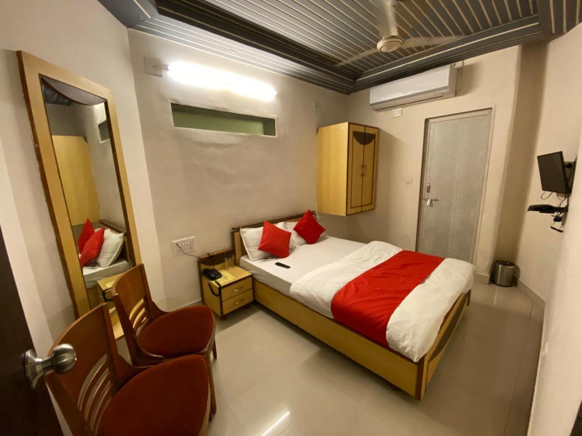 Hotel Riverfront Ahmedabad Luaran gambar