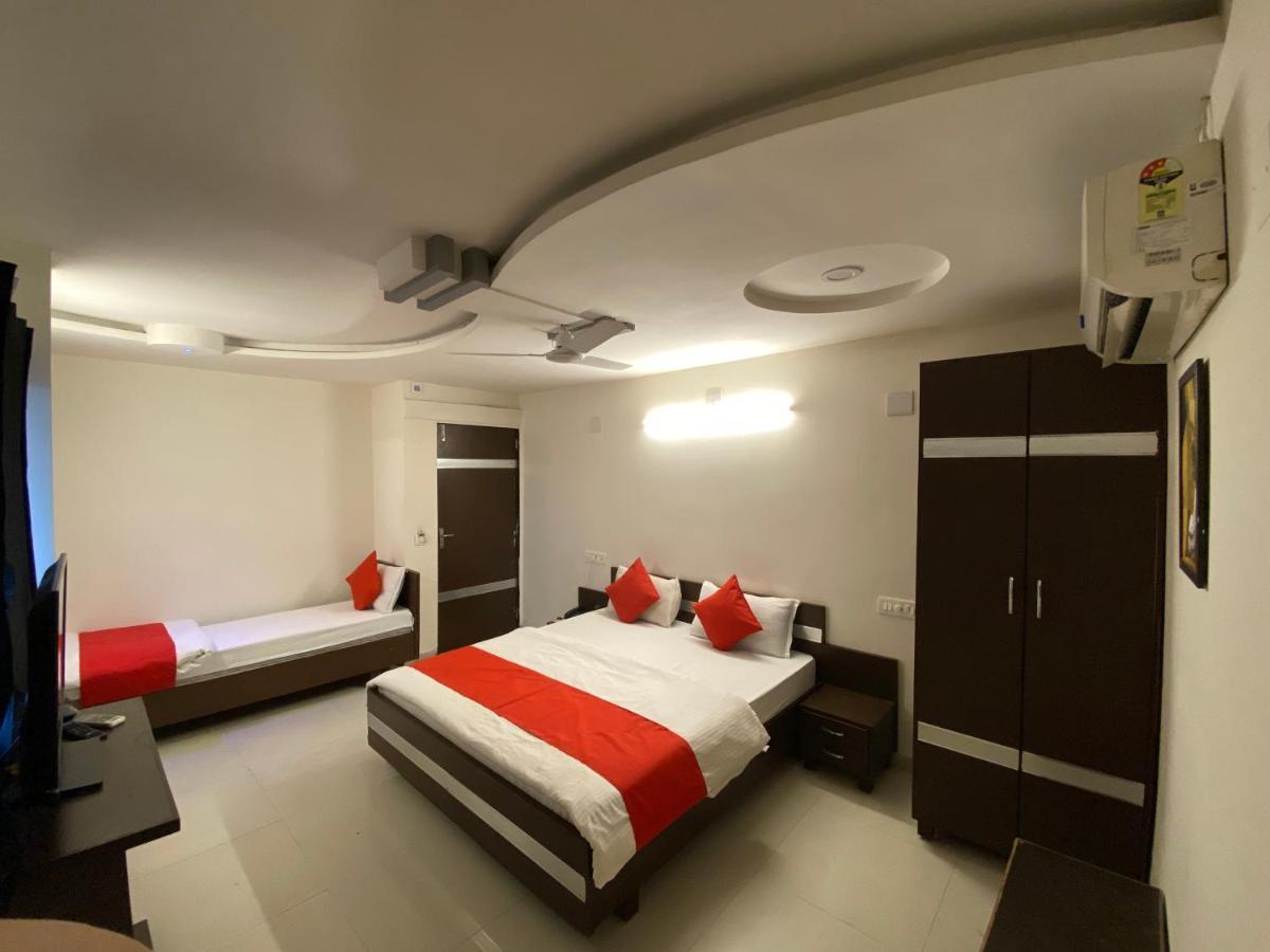 Hotel Riverfront Ahmedabad Bilik gambar