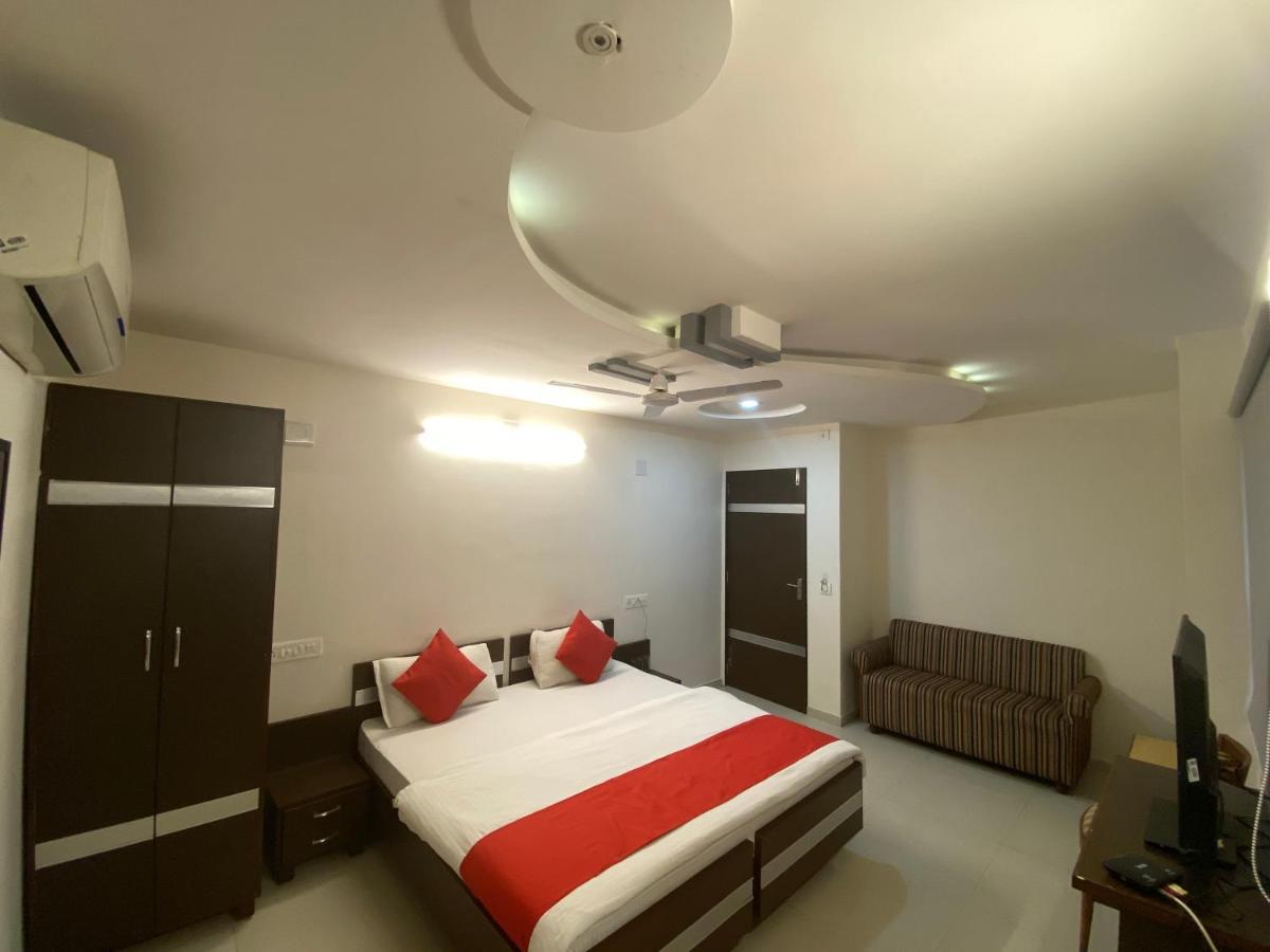 Hotel Riverfront Ahmedabad Luaran gambar